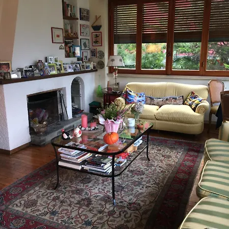 Le Ortensie -lago Di 3* ليرنا