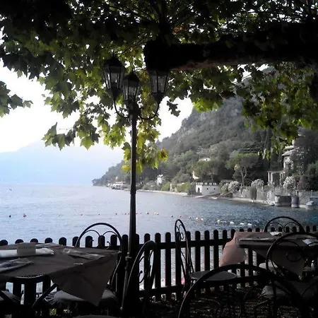 Le Ortensie -lago Di