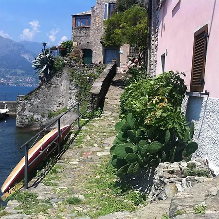 Le Ortensie -lago Di Bed & Breakfast 3*