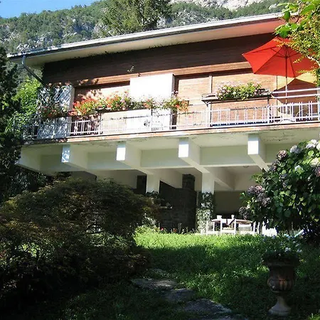 Le Ortensie -lago Di Bed & Breakfast