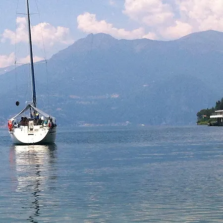 Bed & Breakfast Le Ortensie -lago Di 3*